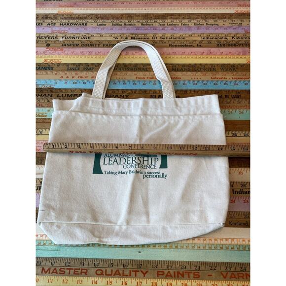 Vintage Mary Baldwin College USA Market Bag Tote Shoulder Medium Canvas VA - Picture 3 of 12